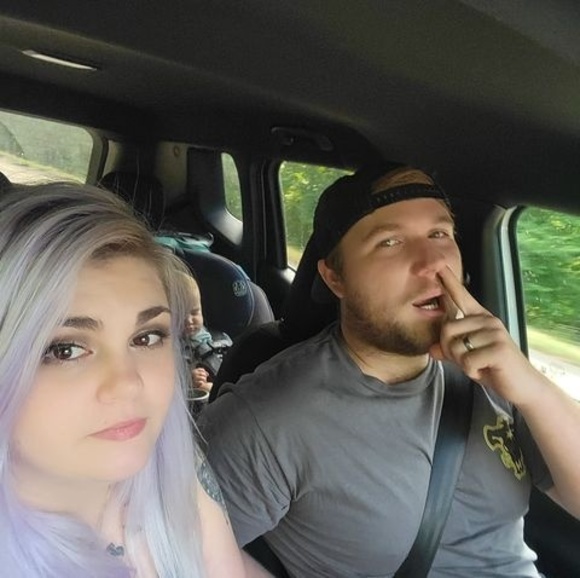 Meet your Posher, Cara - Picture 1 of 1